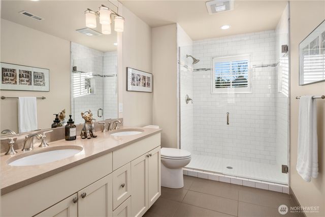 6016 Princeton Avenue NE, Seattle, WA 98115