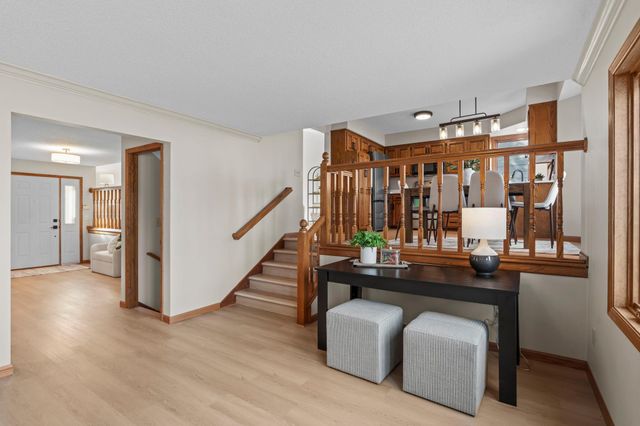 4550 Evergreen Drive, Vadnais Heights, MN 55127