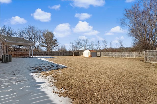 2226 Brandi Avenue, Fayetteville, AR 72701