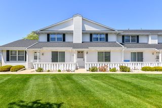 628 Westbury LANE #2, Delavan, WI 53115