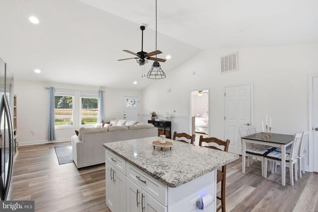 798 S GLEBE, Montross, VA 22520