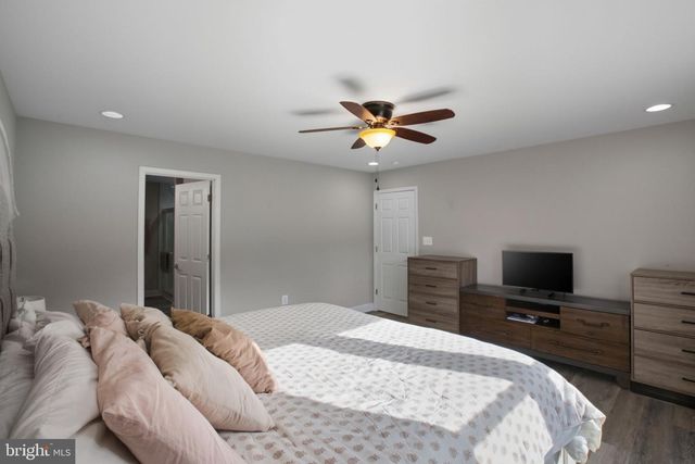 798 S GLEBE, Montross, VA 22520