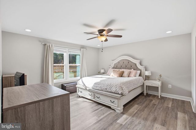 798 S GLEBE, Montross, VA 22520