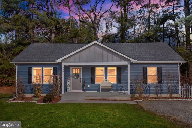 798 S GLEBE, Montross, VA 22520