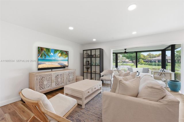 21160 Juego Cir 13A, Boca Raton, FL 33433