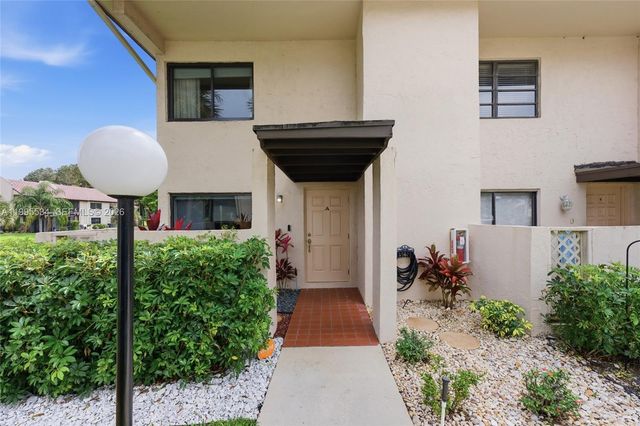 21160 Juego Cir 13A, Boca Raton, FL 33433