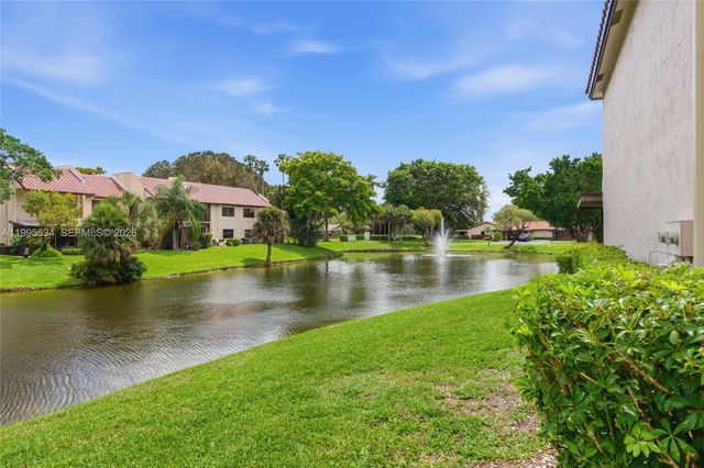 21160 Juego Cir 13A, Boca Raton, FL 33433