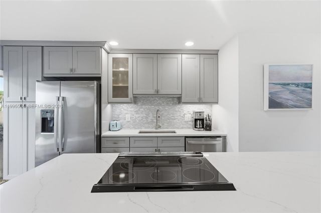 21160 Juego Cir 13A, Boca Raton, FL 33433