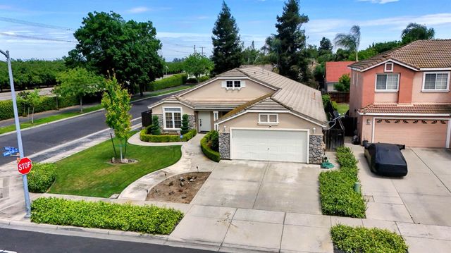 4654 Kirkes Dr, Turlock, CA 95382