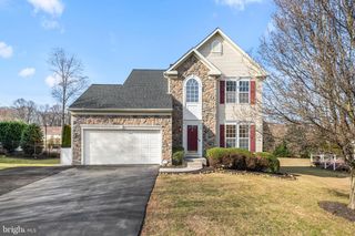 6 HUNTINGDON CT, Upper Chichester, PA 19061