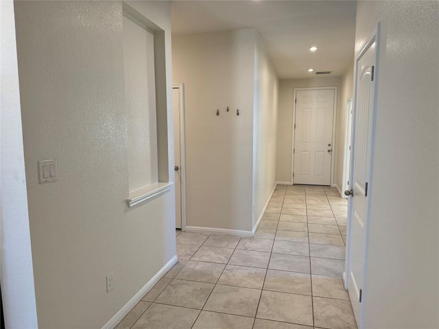 2912 Barbed Wire ST, Round Rock, TX 78664