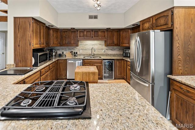110 Fullerton Road, Belleville, IL 62226