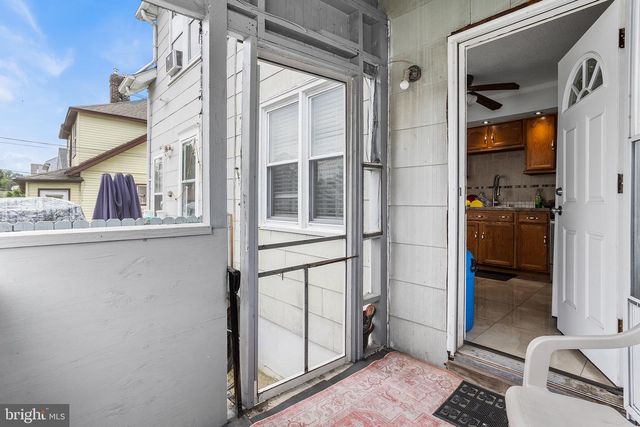 876 S OLDEN, Hamilton, NJ 08610