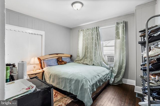 876 S OLDEN, Hamilton, NJ 08610