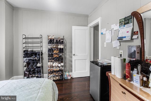 876 S OLDEN, Hamilton, NJ 08610
