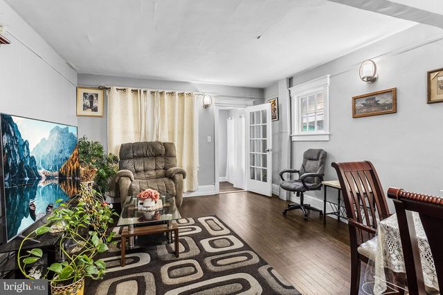 876 S OLDEN, Hamilton, NJ 08610