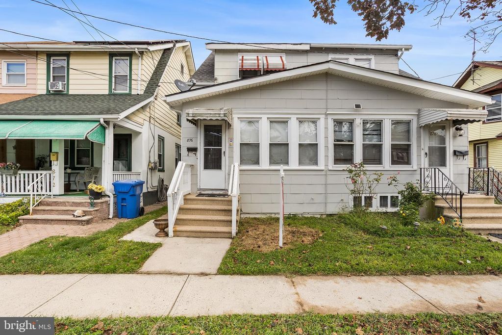876 S OLDEN, Hamilton, NJ 08610