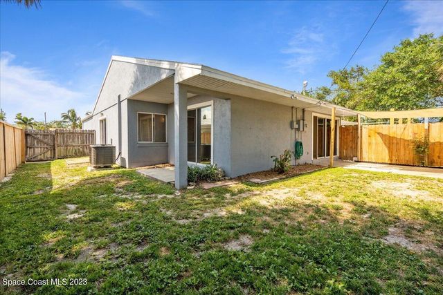 131 3rd Avenue B, Indialantic, FL 32903