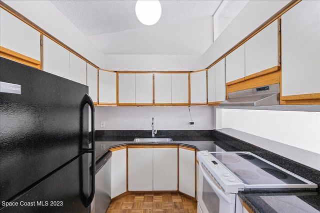 131 3rd Avenue B, Indialantic, FL 32903