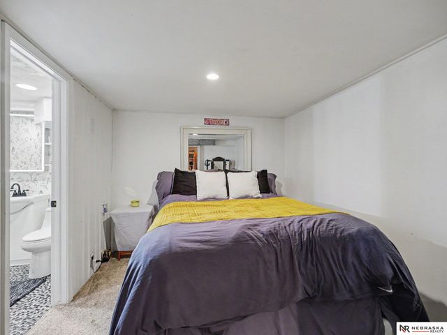 2009 Calhoun Street, Bellevue, NE 68005