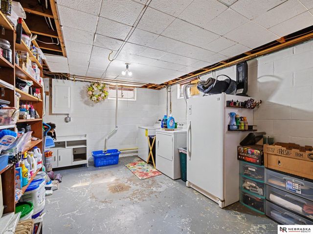 2009 Calhoun Street, Bellevue, NE 68005