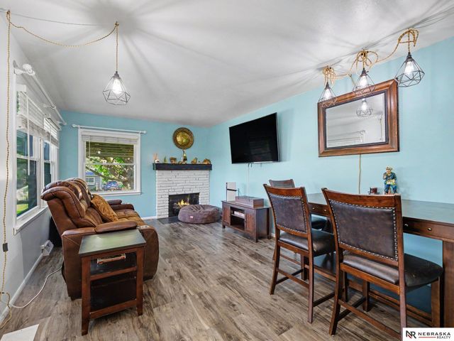 2009 Calhoun Street, Bellevue, NE 68005