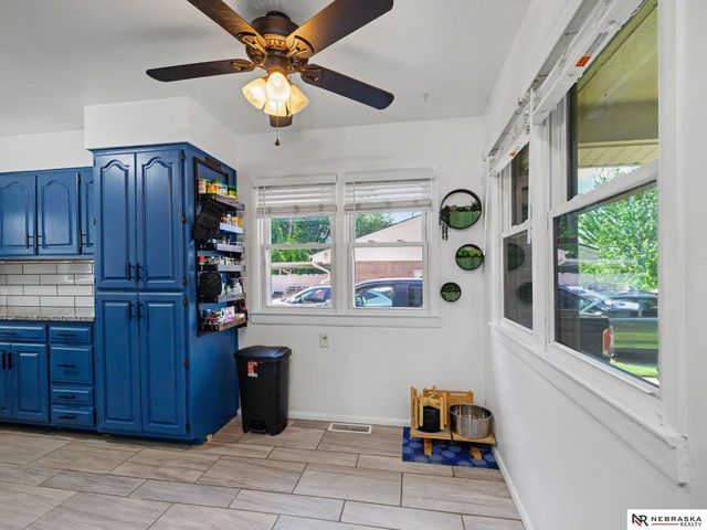 2009 Calhoun Street, Bellevue, NE 68005