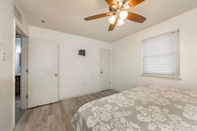 219 S Center Street, Conway, AR 72034
