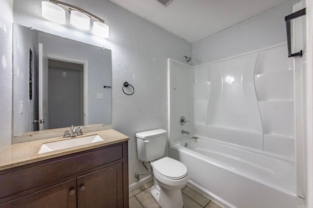 219 S Center Street, Conway, AR 72034