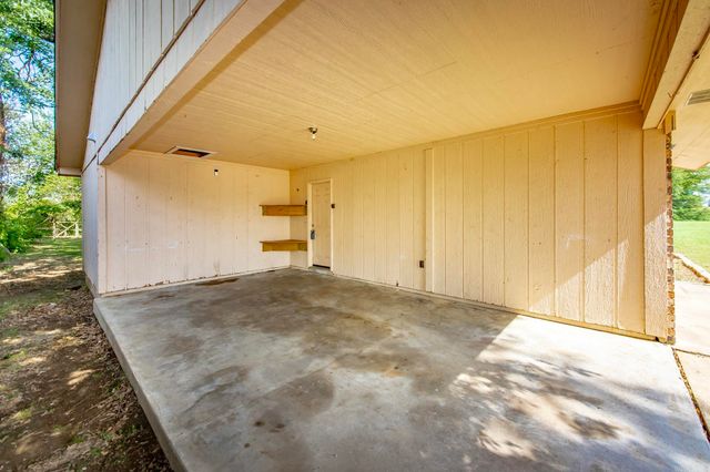 219 S Center Street, Conway, AR 72034