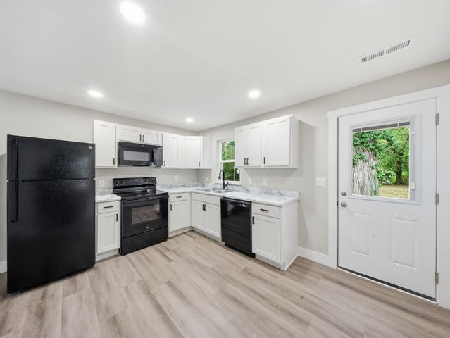 659 S Wildan Avenue, Springfield, MO 65802