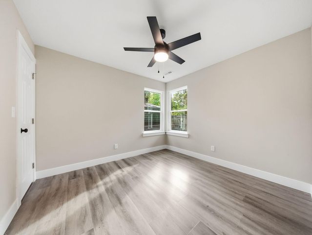 659 S Wildan Avenue, Springfield, MO 65802