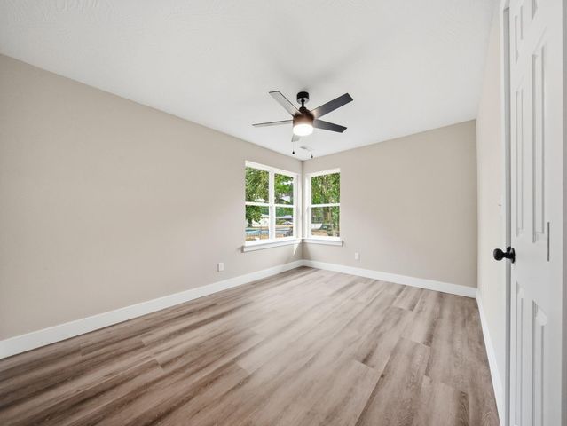 659 S Wildan Avenue, Springfield, MO 65802