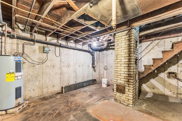 315 Wellington Avenue, Cranston, RI 02910