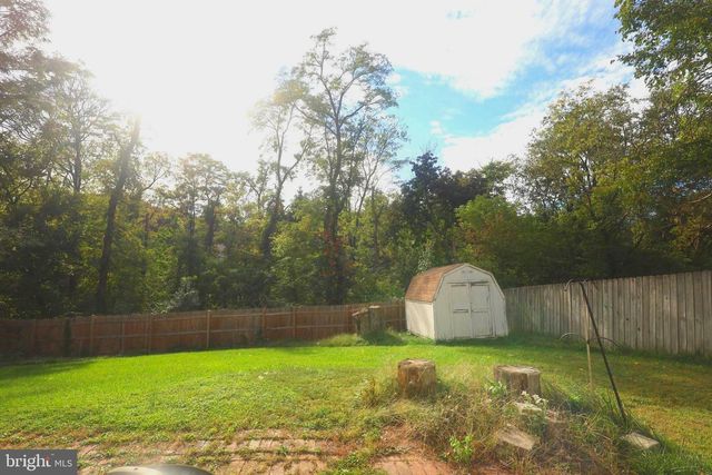 561 THRUSH CT, Harrisburg, PA 17111