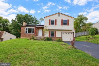 561 THRUSH CT, Harrisburg, PA 17111