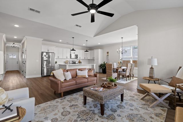 12195 Avery Place, Soddy Daisy, TN 37379