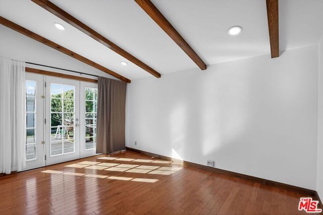 4055 Moore Street, Los Angeles, CA 90066