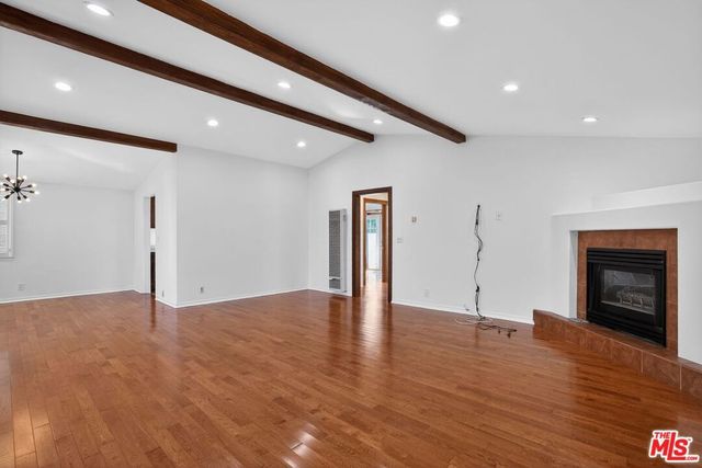 4055 Moore Street, Los Angeles, CA 90066