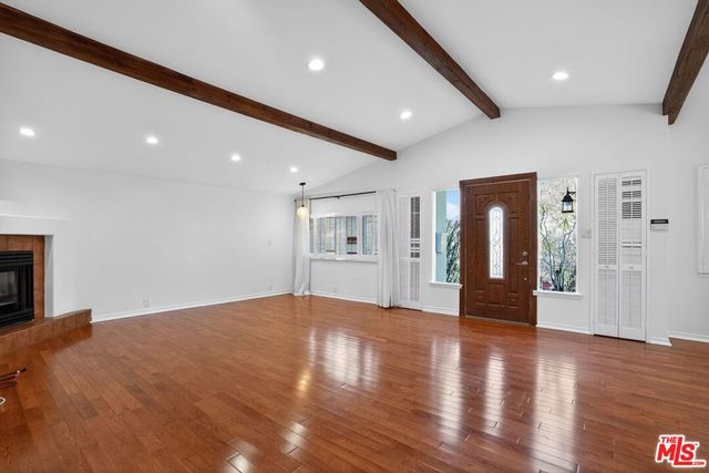 4055 Moore Street, Los Angeles, CA 90066