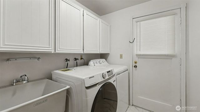 14121 SE Fairwood Boulevard, Renton, WA 98058