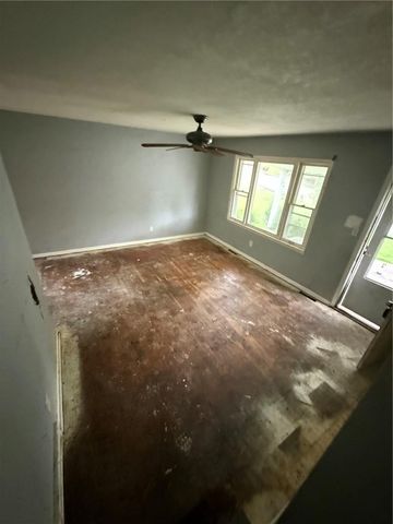 3602 N McCoy Street, Independence, MO 64050