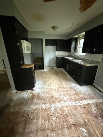 3602 N McCoy Street, Independence, MO 64050