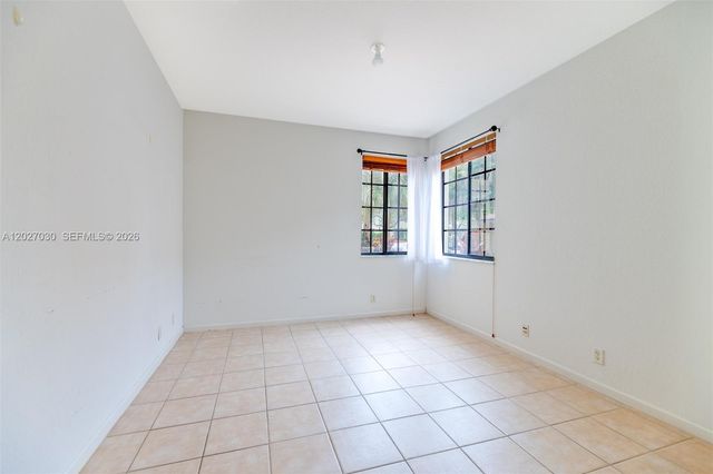 1695 Passion Vine Cir 22-1, Weston, FL 33326