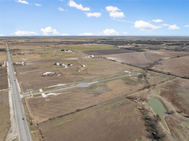2558 E FM 487, Jarrell, TX 76537