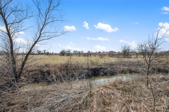 2558 E FM 487, Jarrell, TX 76537