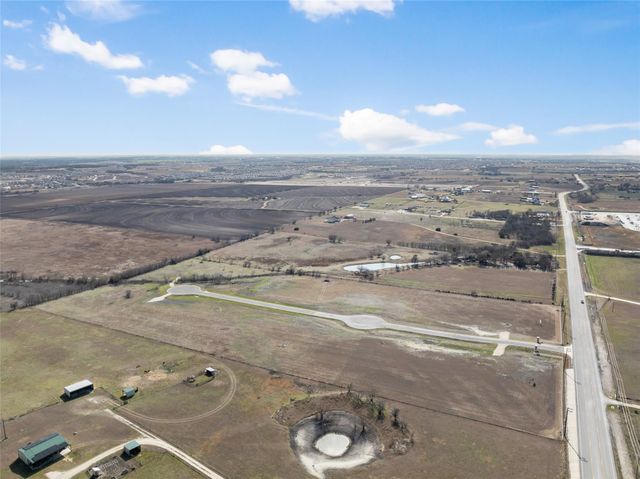 2558 E FM 487, Jarrell, TX 76537