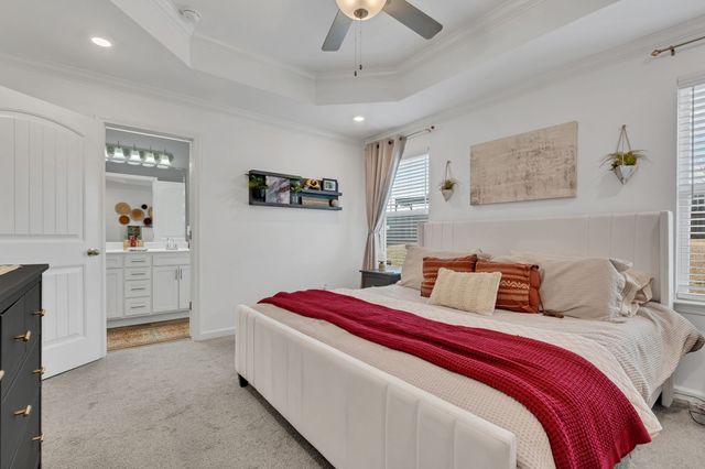 744 Garland Dr, Hermitage, TN 37076