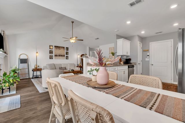 744 Garland Dr, Hermitage, TN 37076