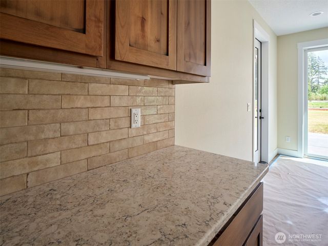 124 ANNABELLE Street, Castle Rock, WA 98611